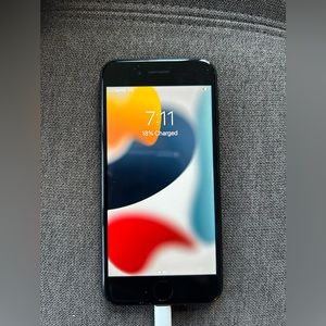 iPhone SE 2020 64 gb